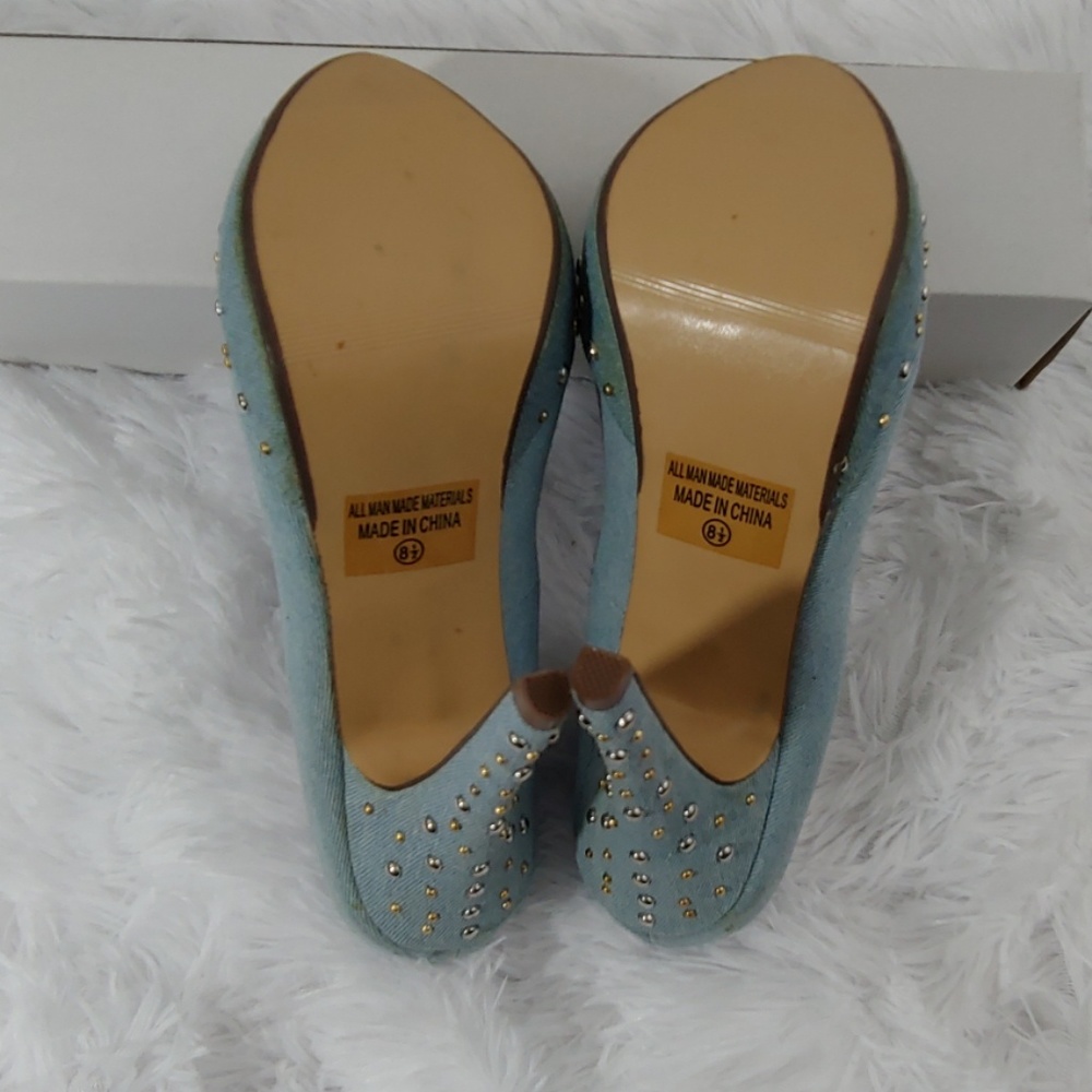 High heels - Picture 3 of 7